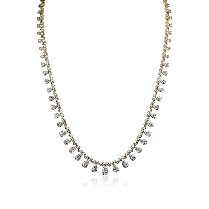Crisscut New York L’Amour Crisscut® Pear-shape Diamond Riviera