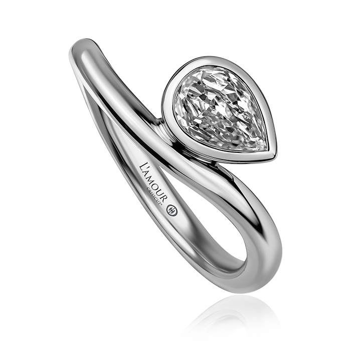 Crisscut New York L’Amour Crisscut® Pear-Shape Diamond Ring